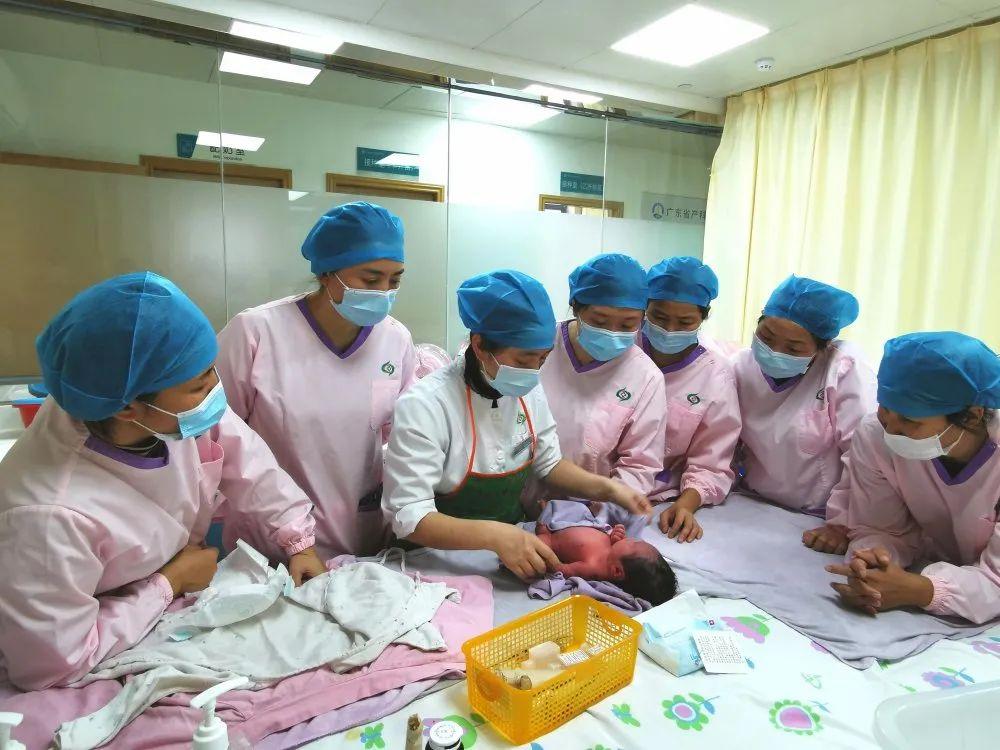 分宜县妇婴监护型护送